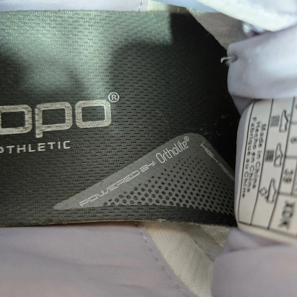 Topo athletic aura